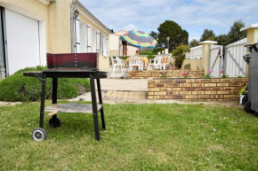 Maison idéale pour des vacances en famille revigorantes à Brem-sur-Mer